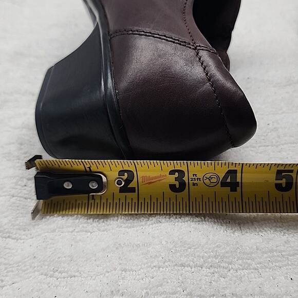 CLARKS BANDABLES BROWN HEELED LOAFERS BOOTIES LEATHER LADIES 8.5 GUC BROWN - Picture 16 of 16